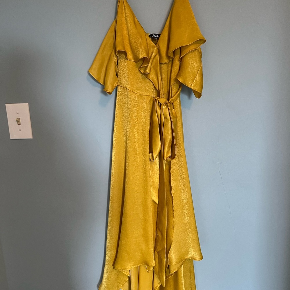 Lulus midi wedding guest dress